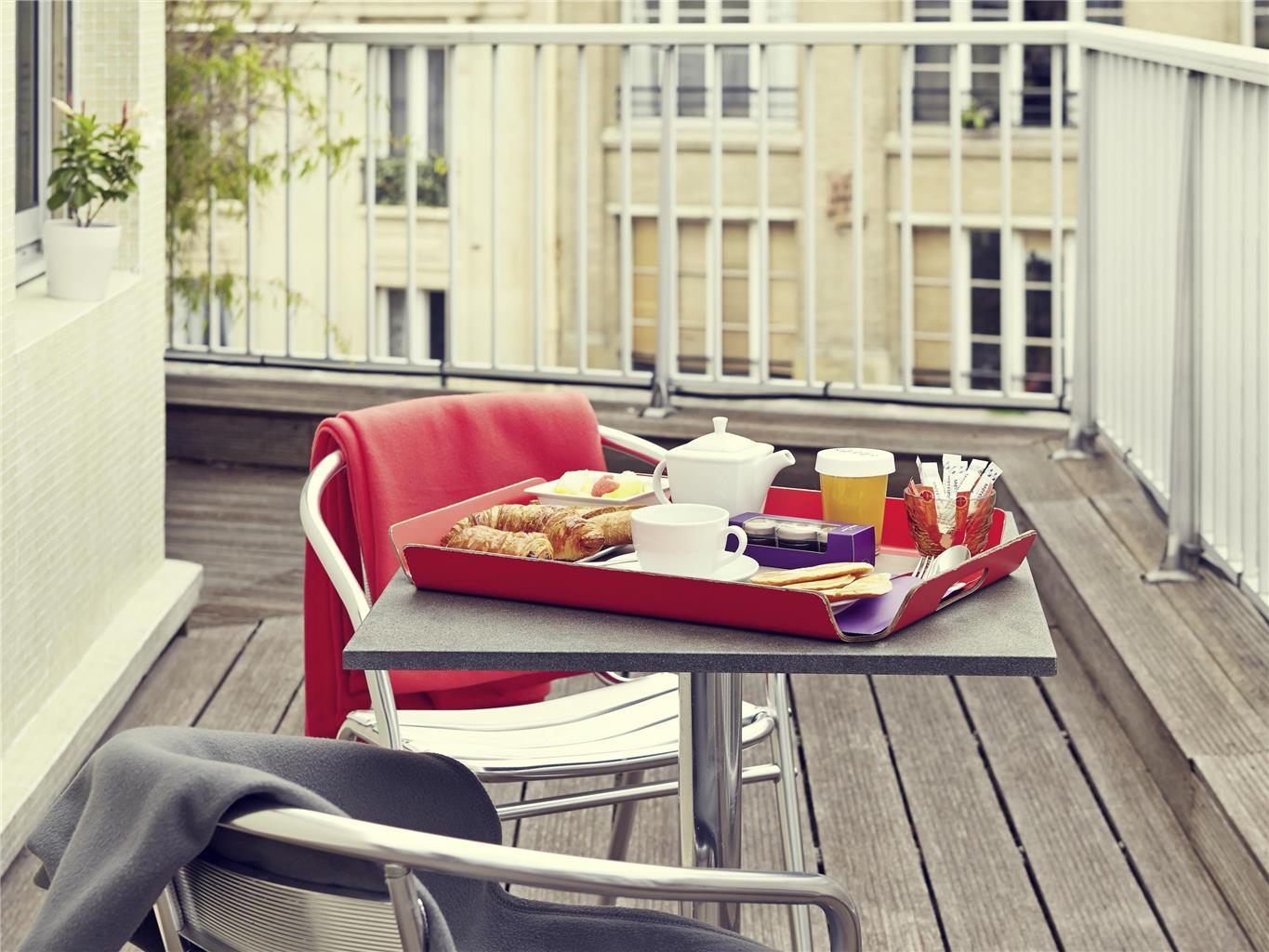 Hotel Relais De Lyon By Malone 4*